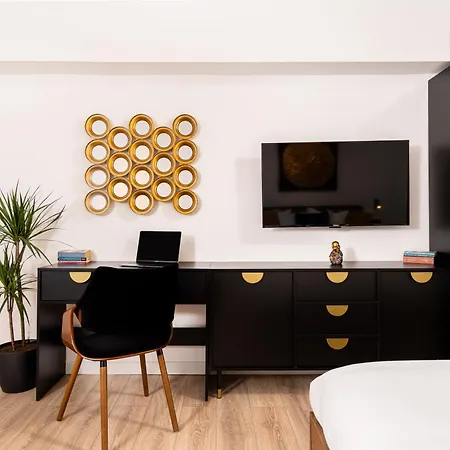 Old Town - Calea Victoriei - Center - Tyst By Mrg * Bukareszt